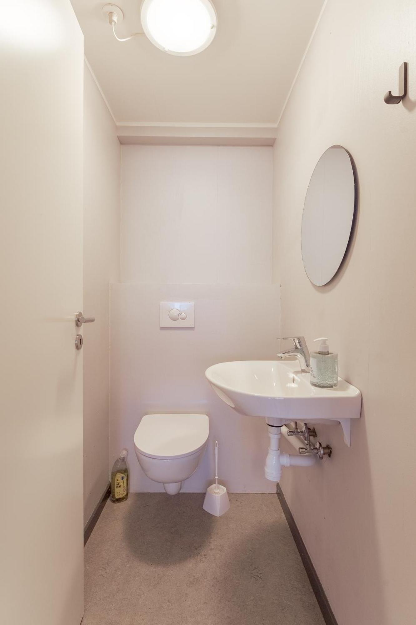Torsgota Guesthouse - In The Heart Of Tórshavn Екстериор снимка