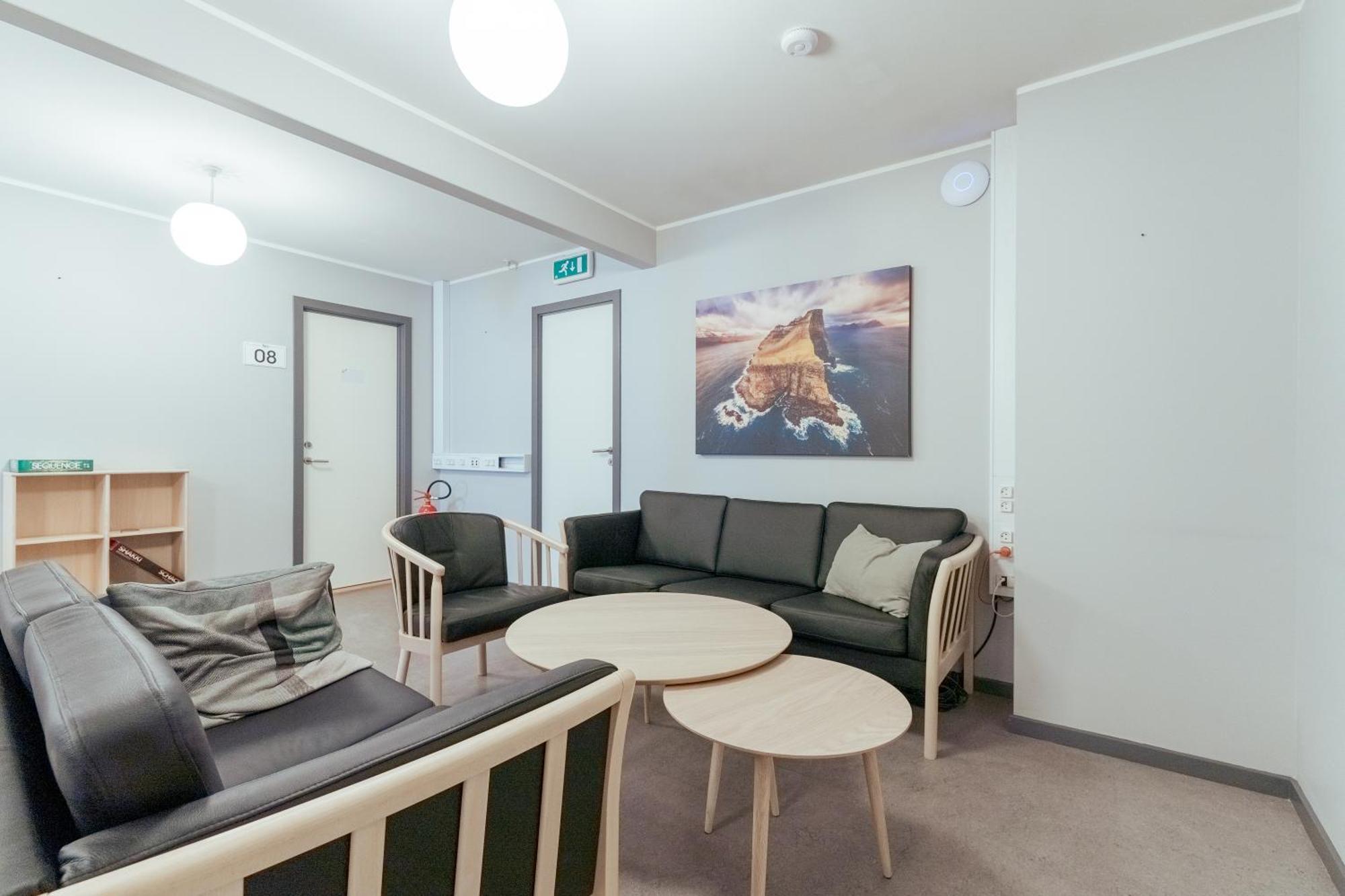 Torsgota Guesthouse - In The Heart Of Tórshavn Екстериор снимка