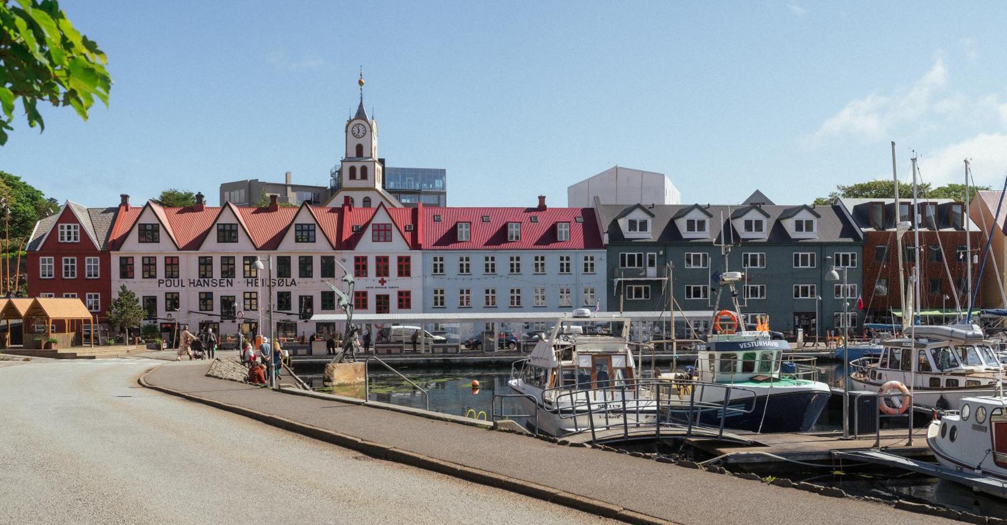 Torsgota Guesthouse - In The Heart Of Tórshavn Екстериор снимка
